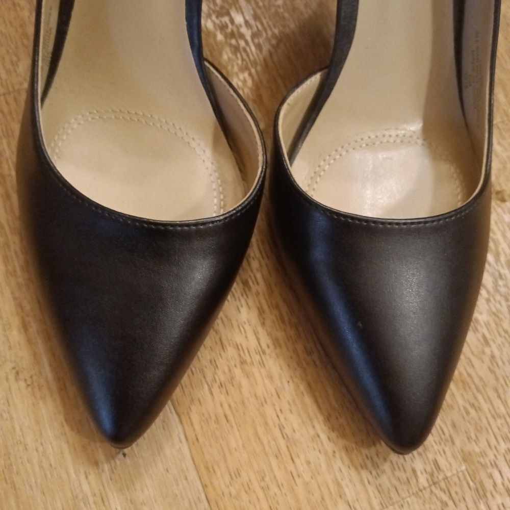 Unisa Unyedna Black Vegan Leather 3 Inc. 6M - Picture 9 of 10